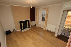 Sitting Room- click for photo gallery